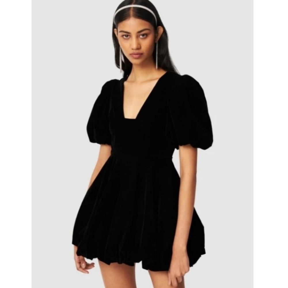 Par Violet National Anthem Dress XS Black Velvet Mini Puff‎ Sleeve Party Chic
